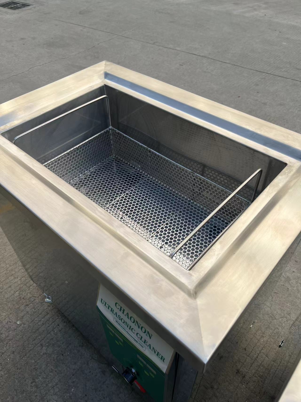 45L工業用エンジン部品超音波洗浄機、ラボ清掃用超音波クリー - Ultrasonic Cleaner Lab のレビューと価格